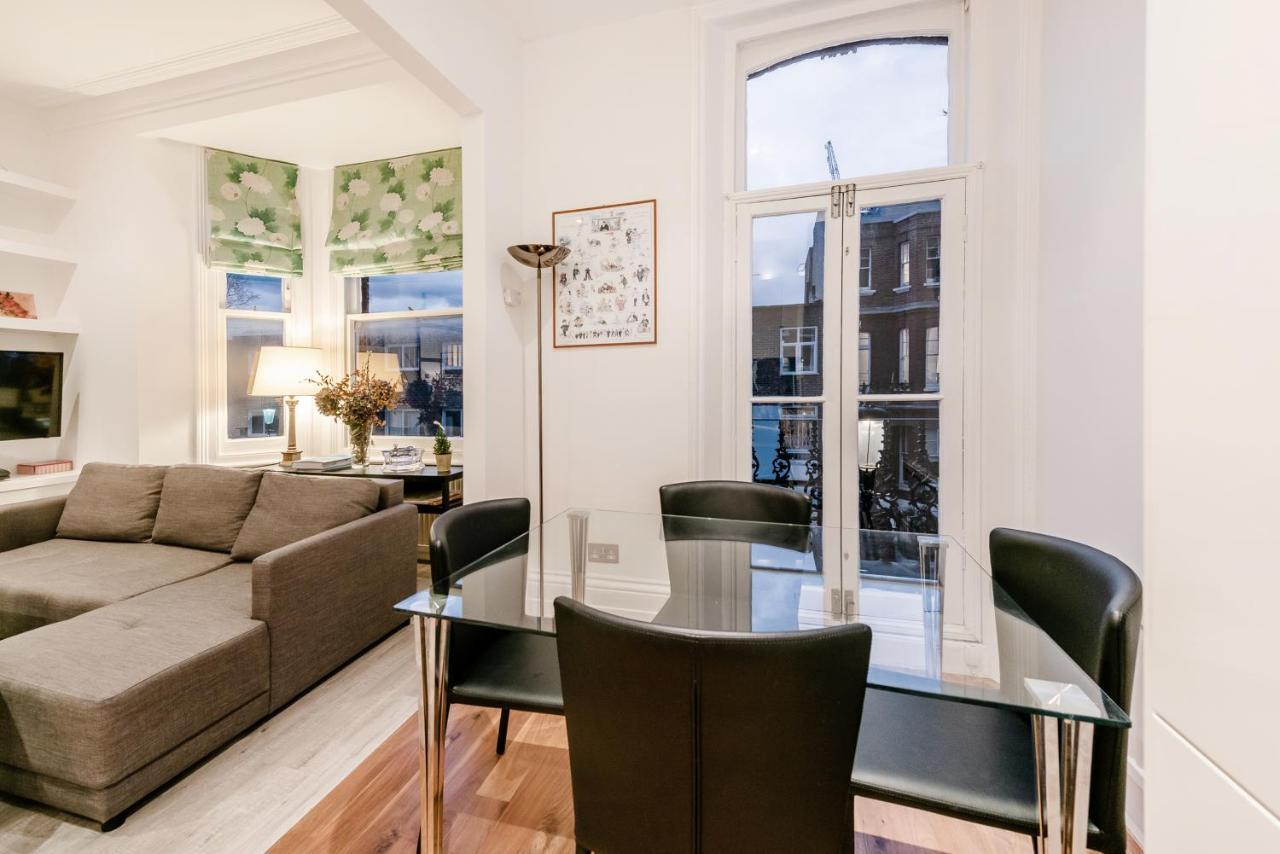 Lovely 2 Bedroom Flat In The Heart Of Chelsea London Exteriör bild