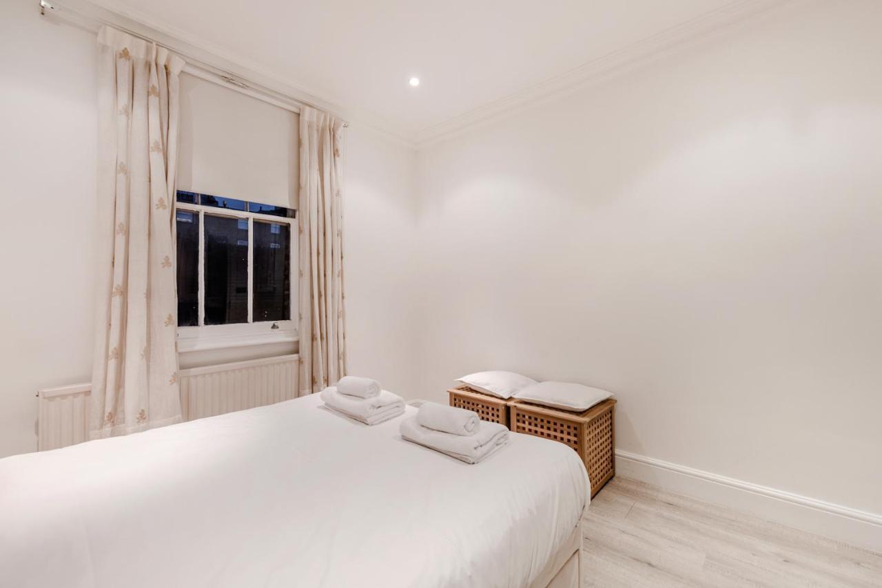 Lovely 2 Bedroom Flat In The Heart Of Chelsea London Exteriör bild